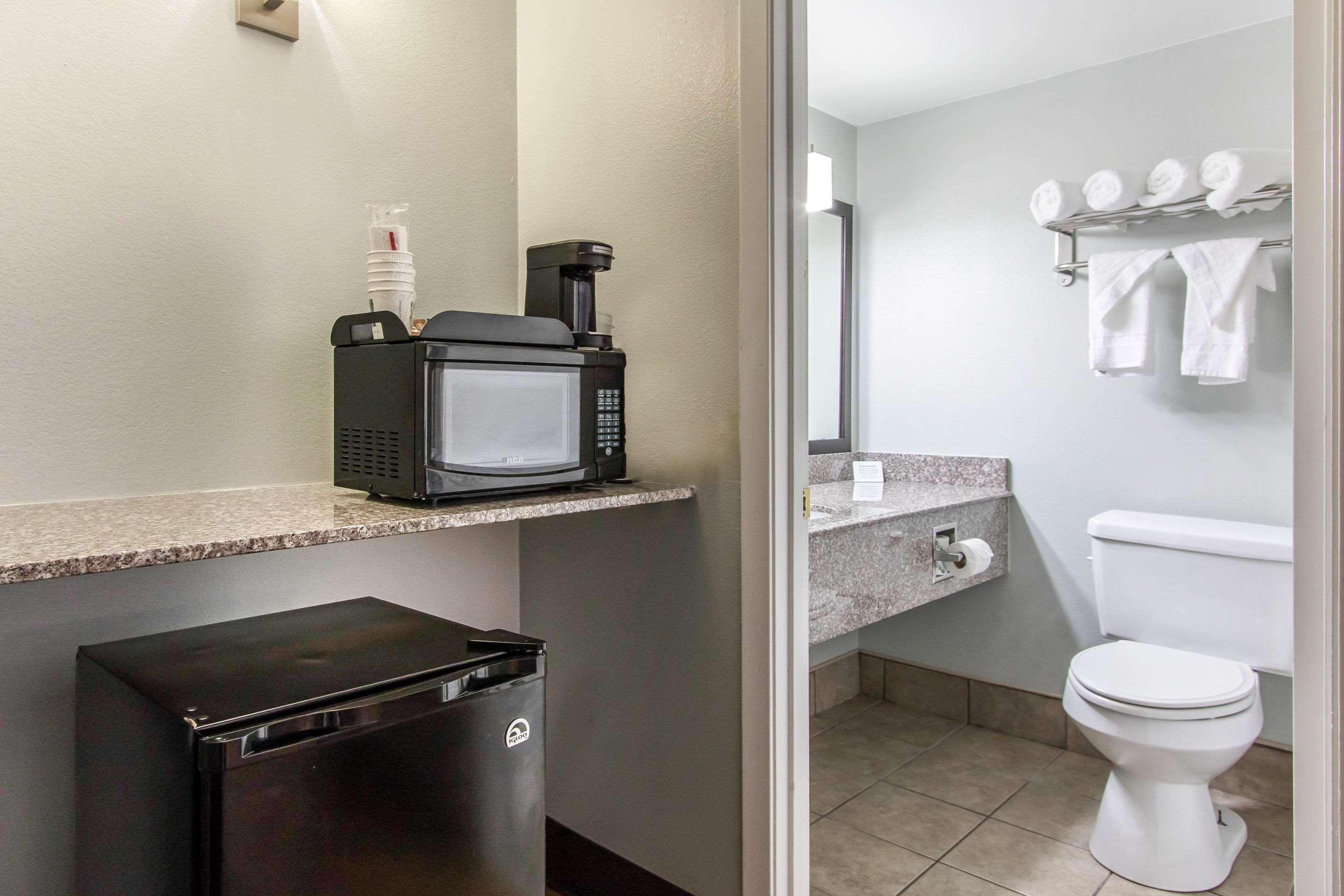 Quality Inn Downtown Historic District Мобіл Екстер'єр фото