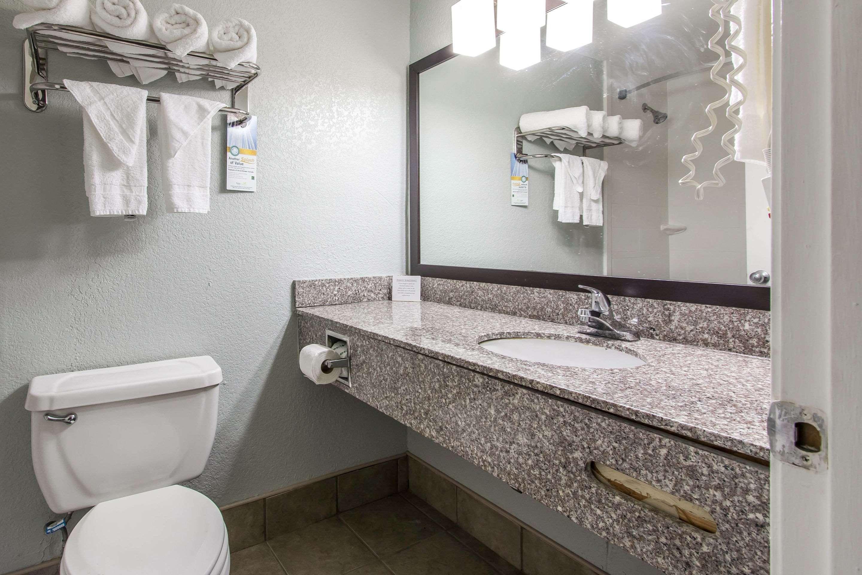 Quality Inn Downtown Historic District Мобіл Екстер'єр фото