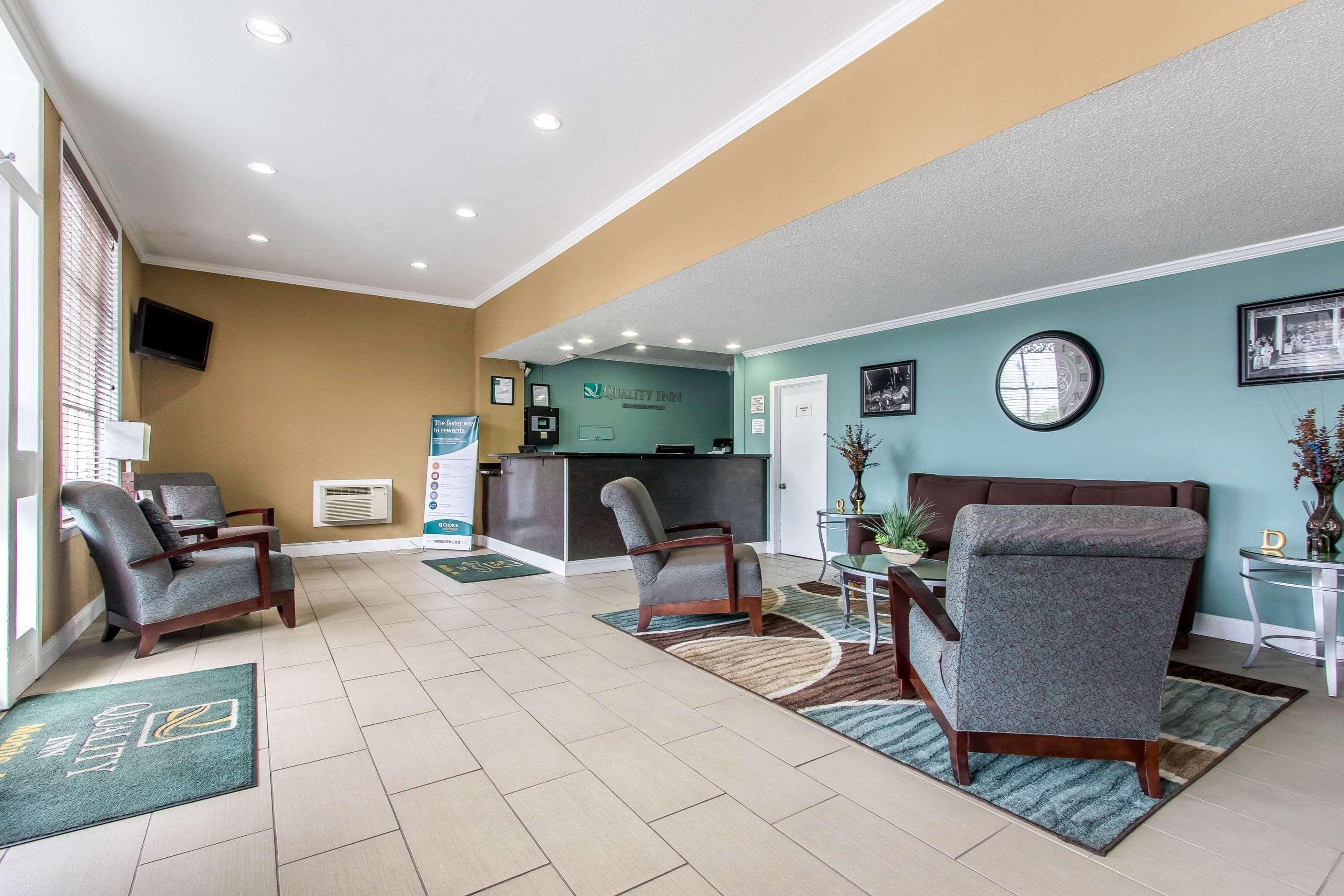Quality Inn Downtown Historic District Мобіл Екстер'єр фото
